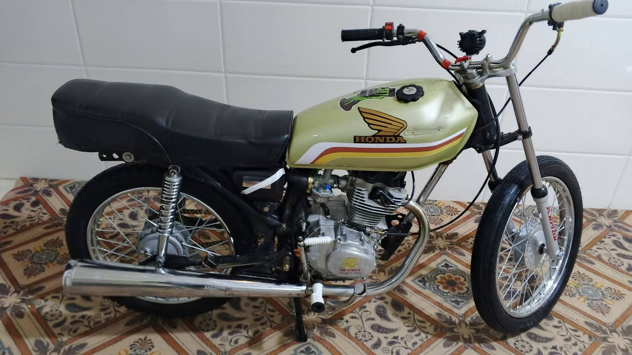 السلام عليكم دراجه لبيع سعر 350وبيه مجال دراجه اوراق تعميره ما صرله شهر بس الشاصي14مكينته مال تايكر 2021مفتوحه وهذا رقمي ***********
