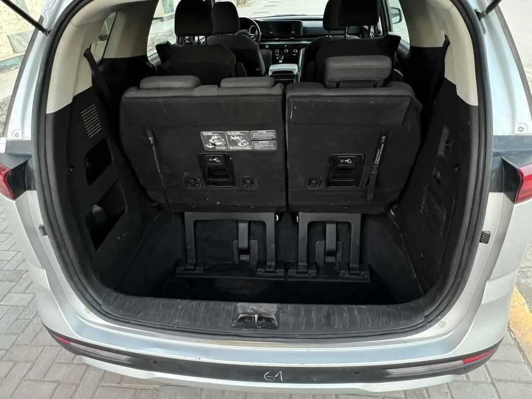 بلاش بلاش الله شاهد
(( كيا كرنفال 2022 وارد ))

 (( حادث جاملغ وبنيد مثل))
(( ما موضح بل صوره ))
(( ايرباكات سليمه فقط دركه ))

(( مواصفاته ))

(( بصمة وهند بريك بصمة ))
 (( بصمة أبواب وأبواب كهربائية ))
 (( كامرة أمامية كامرة خلفية ))
(( توقف ذاتي تحكمات ستيرن ))
(( رادارات جانبية نقطة عمياء ))
(( شاشة عطلات شاشة كبيرة))
 (( ثلاثة أنظمة قيادة توقف ذاتي)) (( تشغيل عن بعد مانع انزلاق))
( حساسات تبريد ثلاثة قطع سرعة) (( وبعد بيه مواصفات اللون سلفر ) 

(((( والسعر 245 ورقة ))
***********
