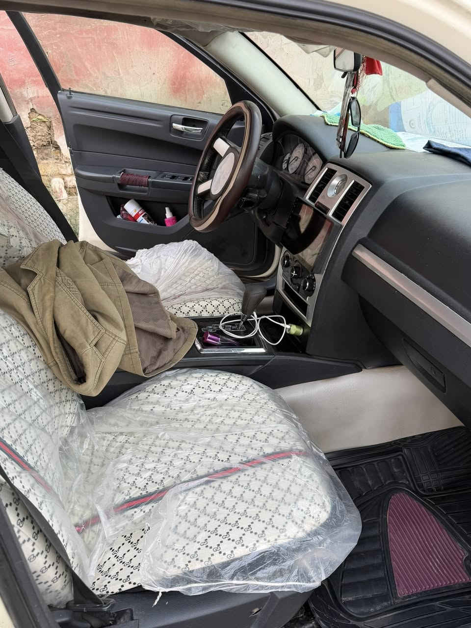 السلام عليكم وابامه مديل 8 لبيع ***********
