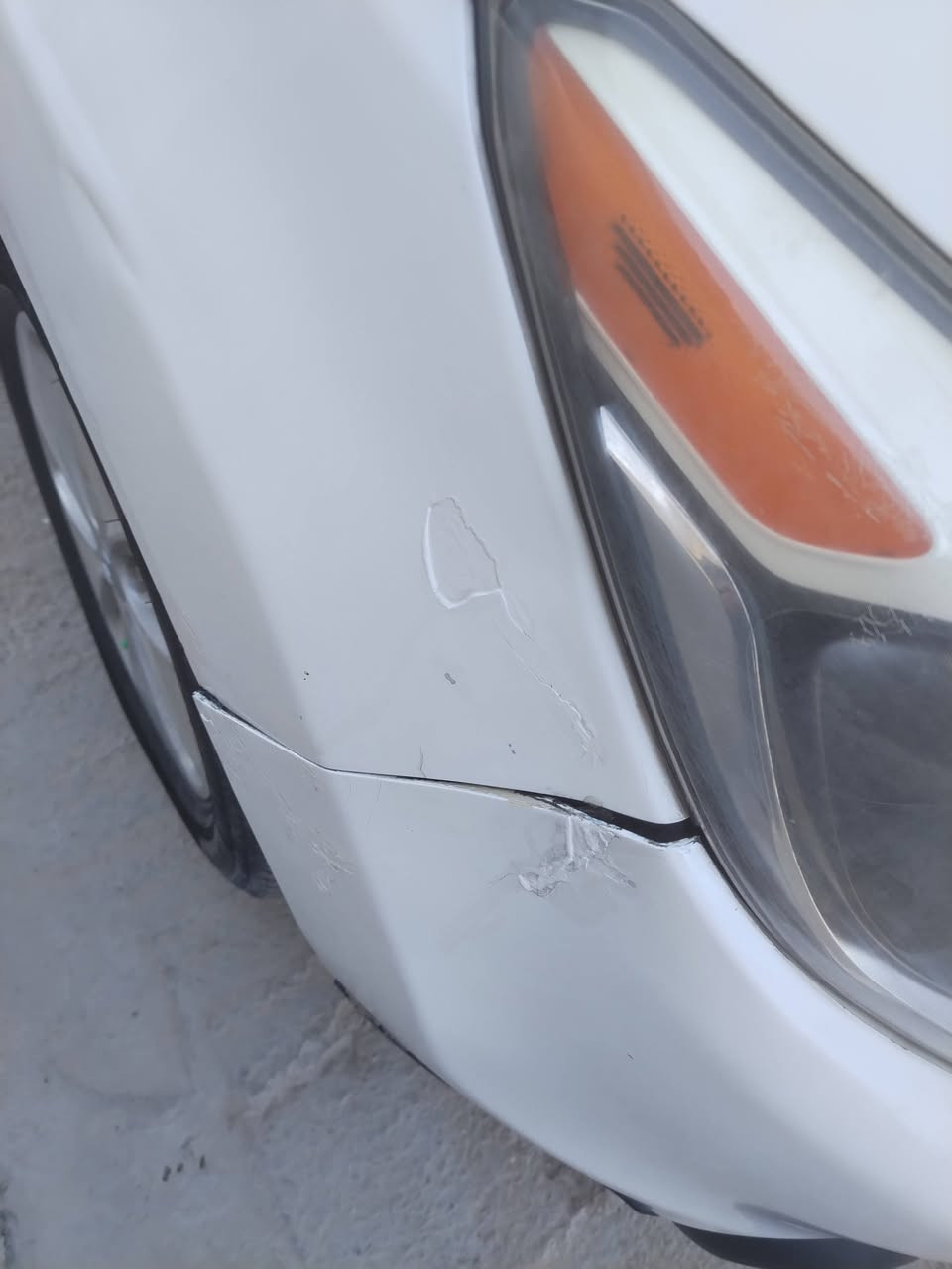 صول ١٦ مكفوله عدا بارد بل الباب الخلفي السعر ٩٨ عنواني صويره ***********
