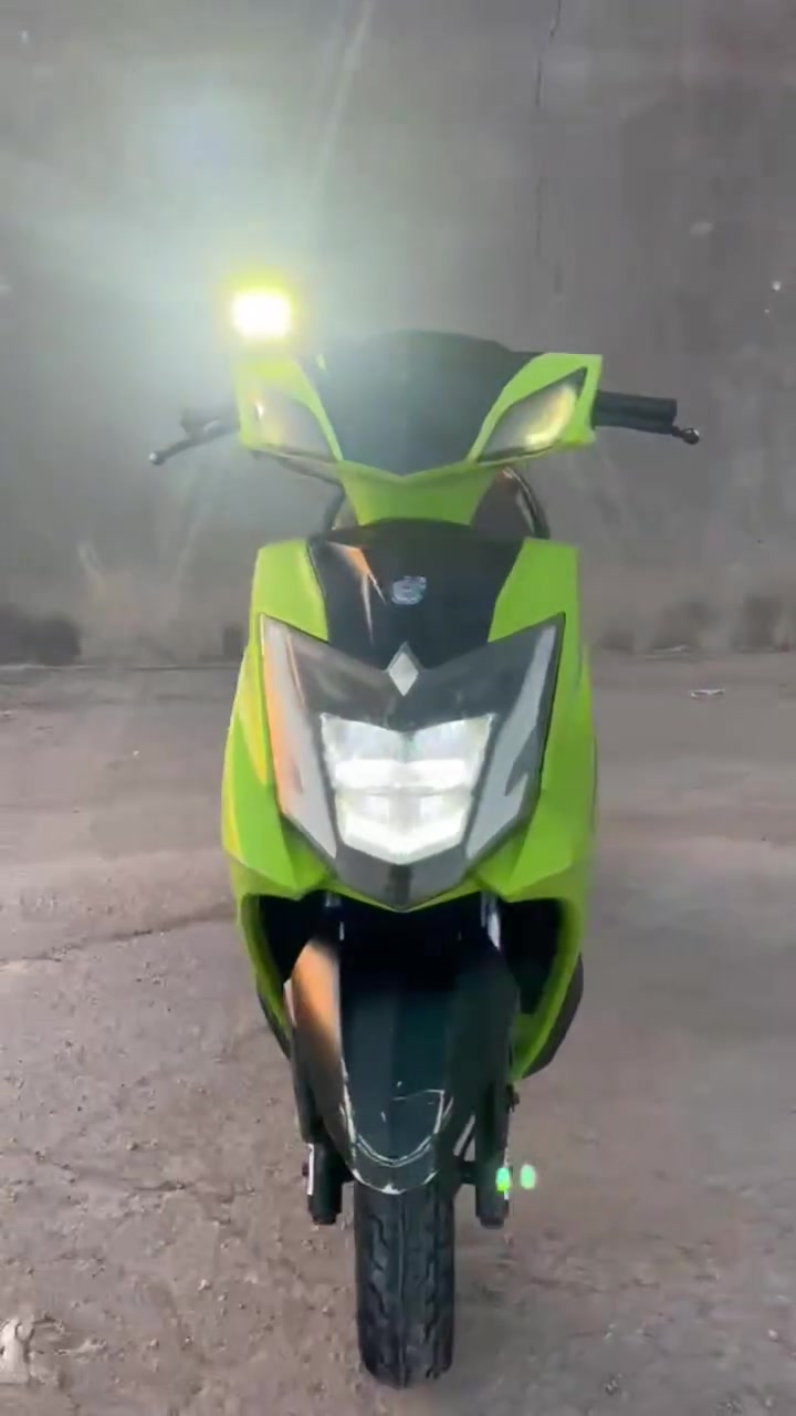 دراجه سكنس مكينتها ماكس ياباني مديل 22 دراجه ممفتوحه بلاديه كلها شغاله كهربائياتها سلف هندر الشراي يتفضل خاص او يتصل ع الرقم***********بي واتساب
