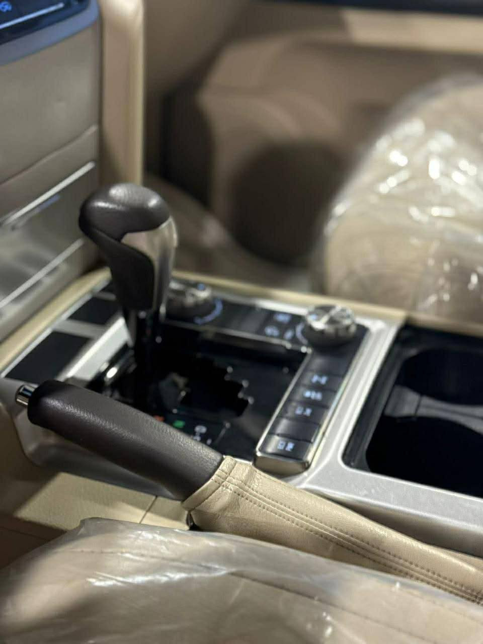 لاندكروز 2020 شركات رقم اربيل ماشيه ،88 كفاله ماعدى رصعات بسيطات السعر 5 شدات مال بيع ***********
