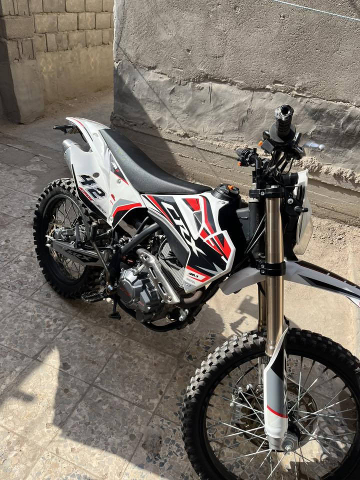 دراجه قفاز 2025 دراجه مكفوله كفاله عامه  اي مصلح جيبه وتعال مكينه 300cc سعر 1,600 وبيه مجال مكاني بصره موجود واتساب وتصال فقط  
مستعجل عل بيعه
***********
