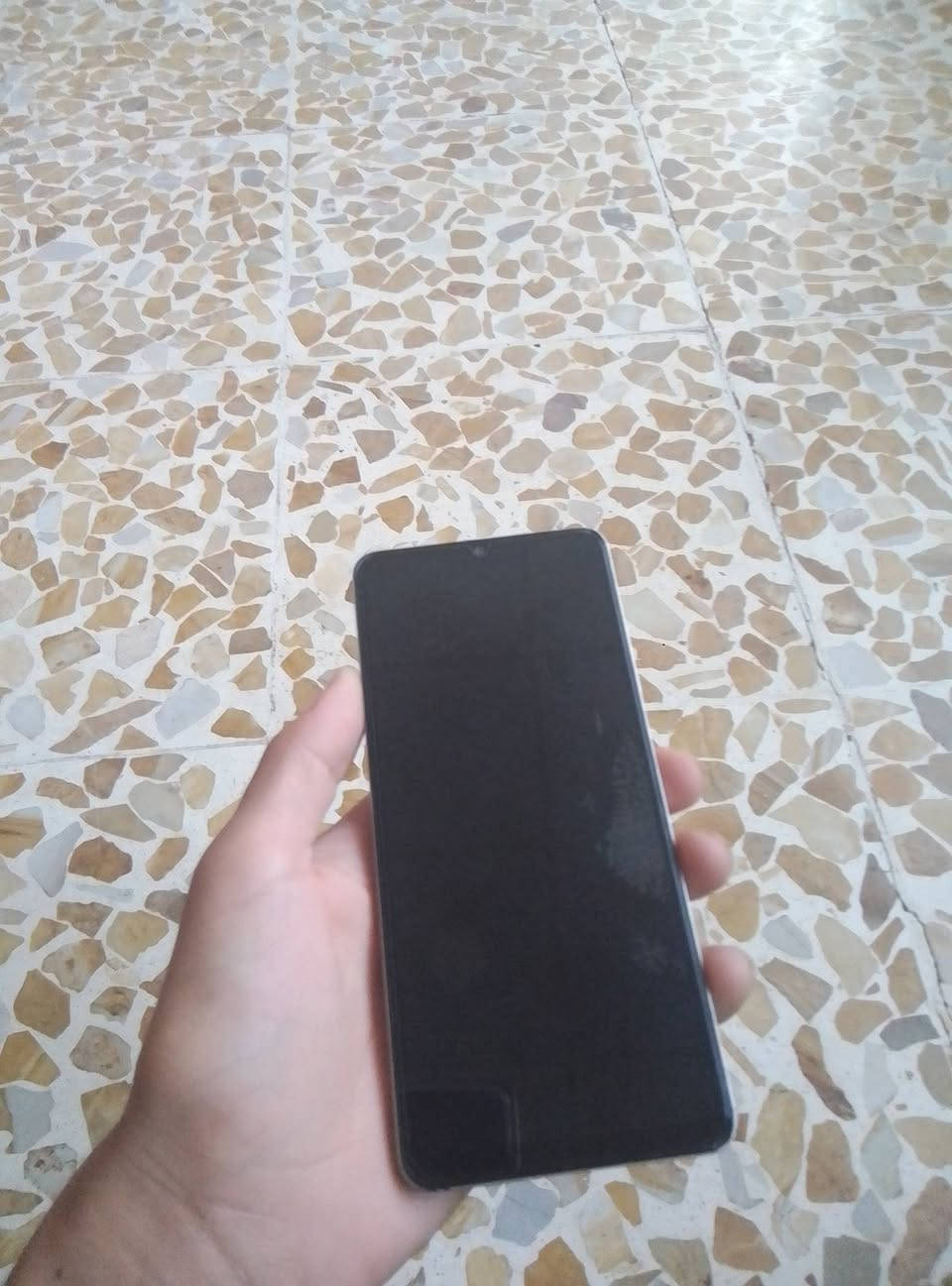 جهاز A56ZTE Blade للبيع سعر 100 رقم الهاتف***********
