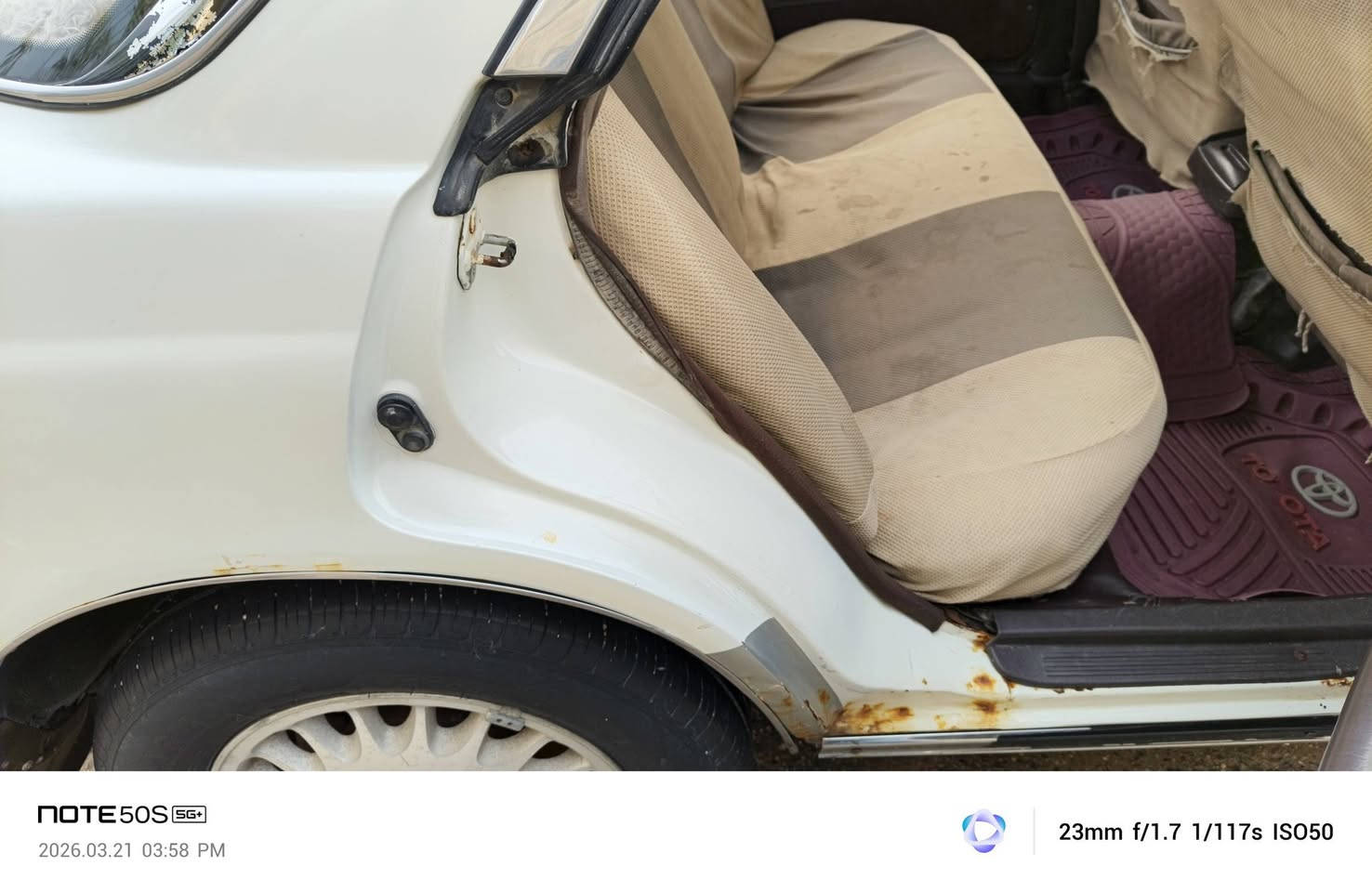 السلام عليكم السياره للبيع وبالعافيه على الي ياخذها محرك ونجي تبريد شغال سنويه منتهيه
سعر ٣٧ 
***********
