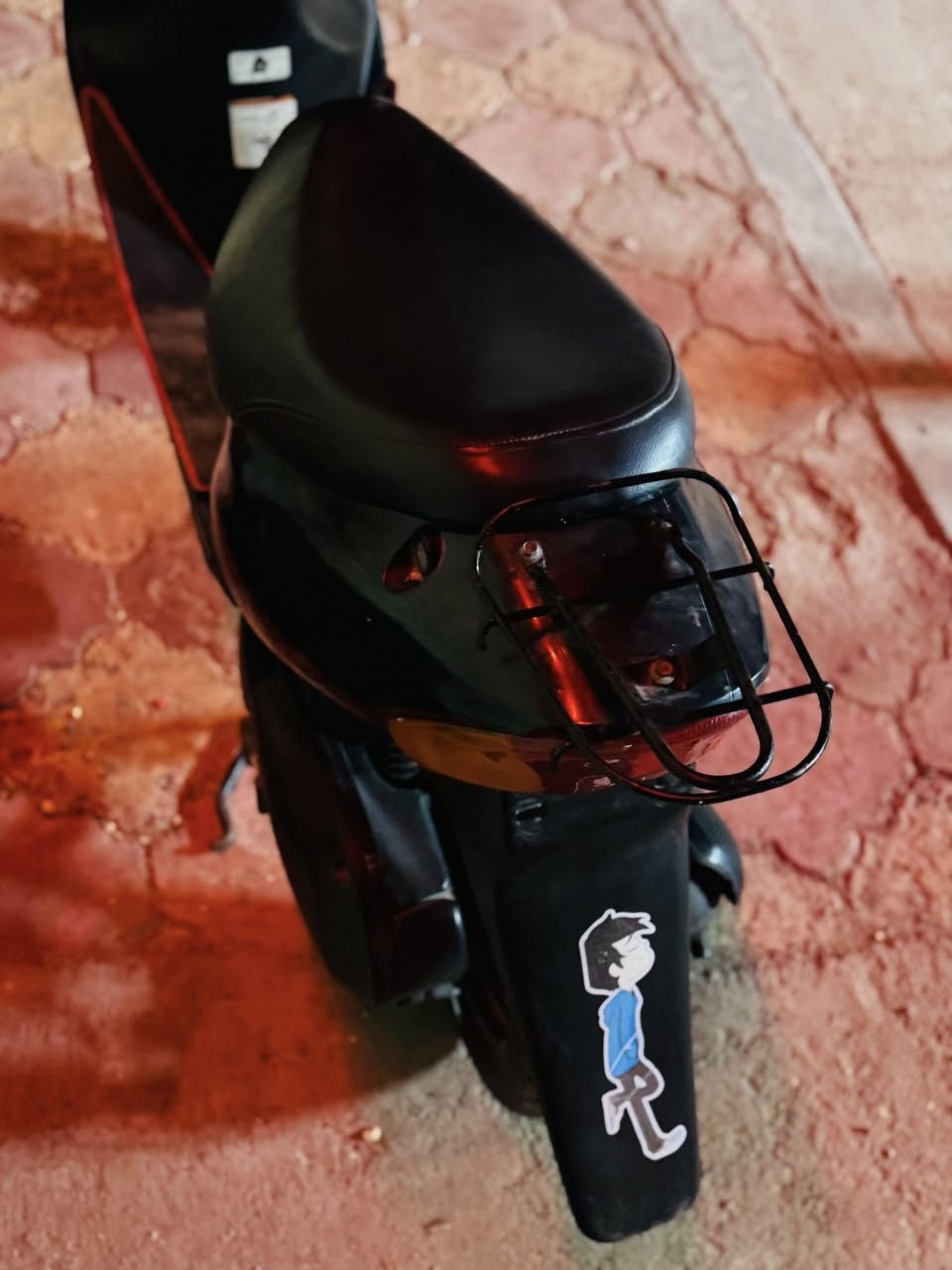 سلام عليكم ساسوكي رياضي سوداء لون كلشي بيها بلادي ما مفتوح جديده ستوها طالعه مِـטּ وكيل سعر500
رقم***********
مكان ميسان حي لحسين الجديد
