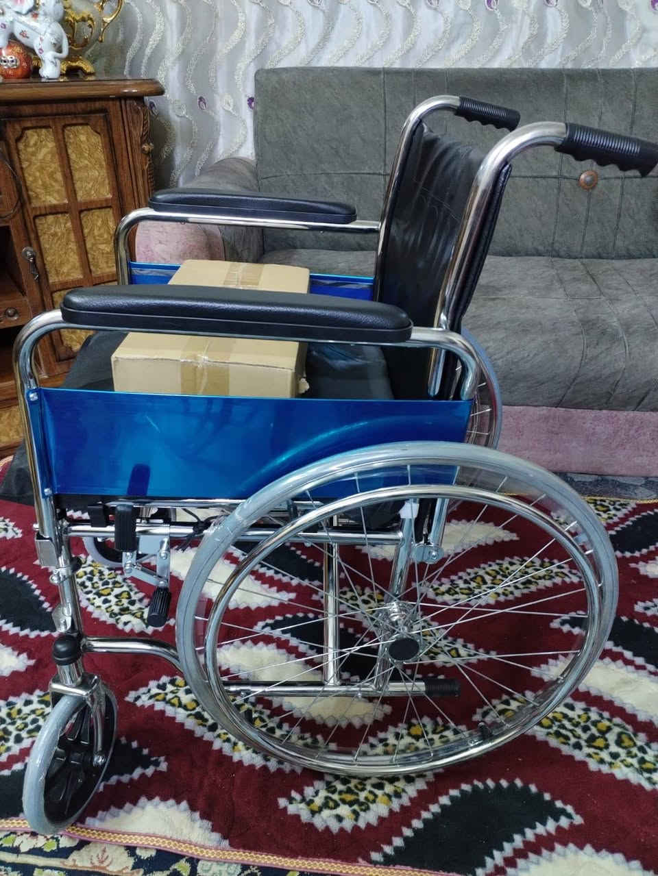 سلام عليكم...
عربانه مال حمام جديده سعره ١٢٥ 
عربانه جديده سعره ٢٠٠ وبيهن مجال قليل 
مكاني بغداد ***********
