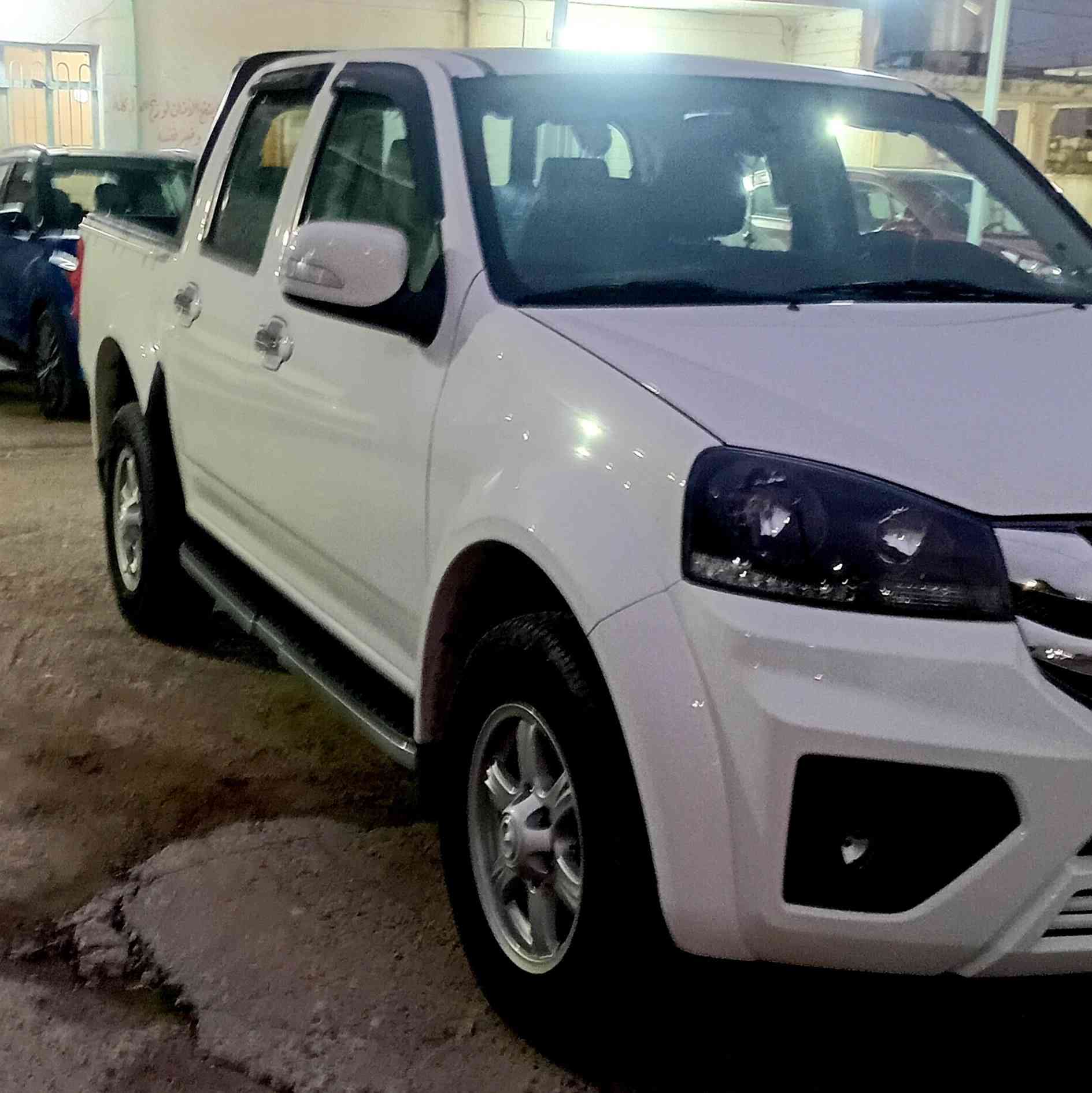 كريت ويل..بيكب ..2025 
السياره: مجهزه رقم هزه سنويه جديد 
السياره: لايوجد لاضربه لاصبغ  لا التبديل 
المواصفات: 
تحكم ستيرن جهتين 
شاشه وكامير 
حساسات خلفي 
كاميره امامي 
اشاره فى مراه 
ليد اتو 
ليد اسود 
ويل كب 
داخل اسود 
كشن كهربائي.  
#السعر : ١٥٠ $ بيها مجال  
#الاتصال: *********** _ *********** 
#العنوان: الموصل _ الحمدانية.
