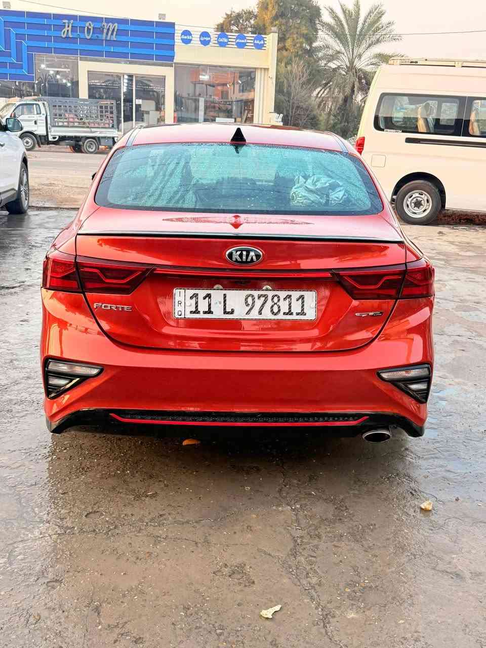 فورتي GT_Line  2020 فول مواصفات للبيع
🔶️ محرك 2000 دوش المرغوب
🔶 ️كير AT  المرغوب
🔶️ رقم بغداد مشروع وطني و هزة ما ساقطة 
المواصفات :
🔷 ️بصمة تشغيل
🔷️ فتحة سقف
🔷️ كشنات GT-Line حضن رياضية
🔷 ️كامرة خلفية
🔷️ ابل كاربلي + اندرويد اوتو
🔷️ اشاير + حساسات بالمري
🔷️ ويل 17 رياضي بلادي مع تخم تايرات جدد
🔷️ شحن لاسلكي
🔷️ تبريد و تدفئة 10/10
🔶️السيارة جاهزة من كلشي
ماشية 78 الف ميل
السعر 140 ورقة و بيها مجال
مكان السيارة صلاح الدين - بلد
***********
