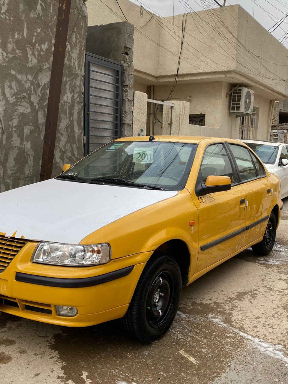 السلام عليكم سمند موديل 2011 محدثة 2017 كرستال
رقم بغداد تحويل ثاني يوم سنوية 2029
مكينة وكير وتايرات وسلف وداينمو وباتري كله جديد 
تخم تاير جديد 
المكان الشعب الأصلاح شارع الجزيرة 
السعر 30وبيها مجال 
***********
***********
