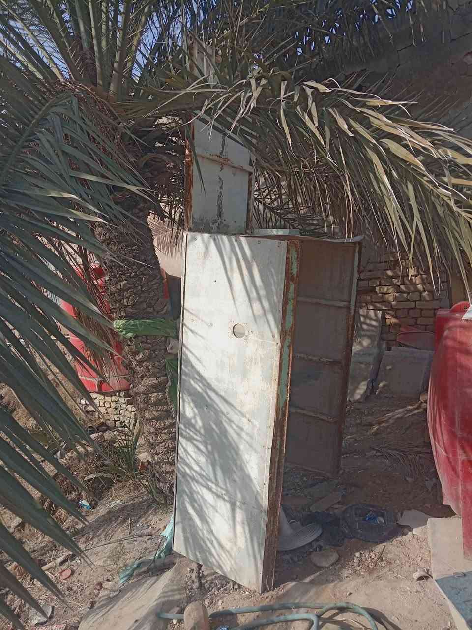 سلام عليكم مضلة
مضلة ستوته من فافون شغل يدوي مضمونه وجديدة للبيع السعر خاص
***********
