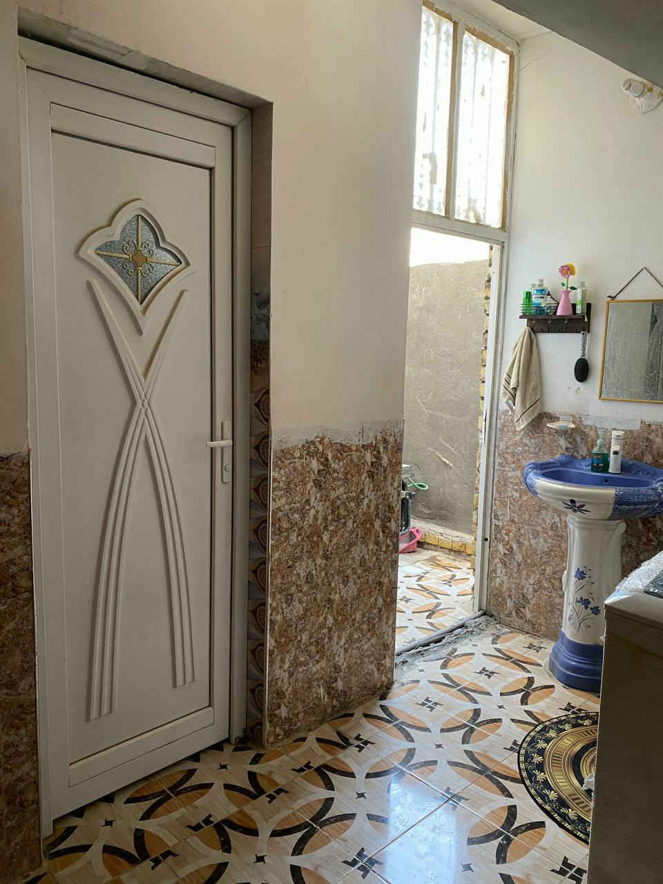 دار للبيع
دار للبيع 

المساحه/215
طابو زراعي سند ٢٥
غرفتين نوم 
استقبل كبير
هول، حمامات داخلي وخارجي
بناء حديث
يبعد عن الشارع العام
٧٠٠ وعن الشارع الفرعي ٢٠٠ طبليط
منضومة كاميرات
العنوان/حله/مقبيل محطة العرفان 
السعر/85 مليون
للاستفسار الاتصال على الرقم 
***********
