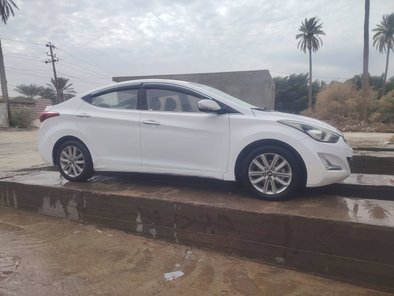 السلام عليكم البيع ومراوس حسب قناعه افانتي موديل ١٤ خليجي بيهه ربع جاملغ صبغ بدون فتح مكينه 1600 gdi بدون دونز فول موصفات عده بصمه شاير بل مري شفط كشن جلد سياره واحده ع واحد ترهم مراوس ب صول سعر ١١٠ الاستفسار اتصال على رقم *********** مكان بابل وتساب متوفر
