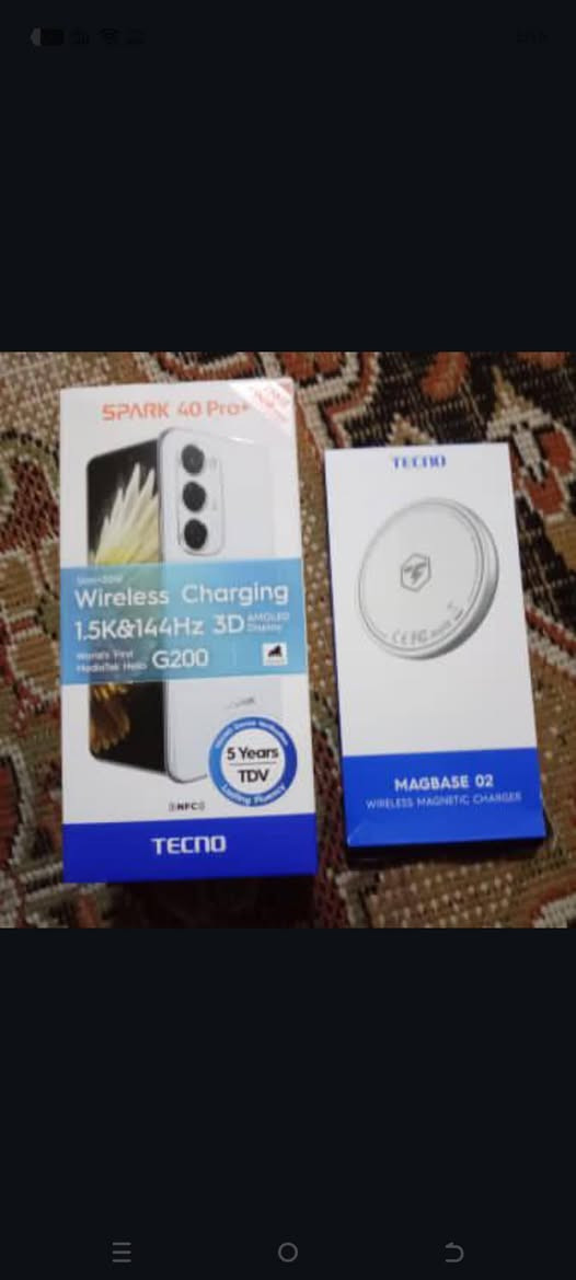 السلام عليكم موبايل نظيف للبيع اخوي الجديد مستعمل اسبوع هاذ رقم ***********
