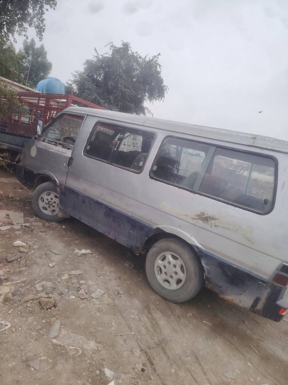 كوم حديد كوم حديد كوم حديد بدون راعي رقم الماني بغداد سياره شواصي معمره مكينه وكير نضيفات بور مشط جدد زوج تايرات جدد سلف جديد ب17 ورقه وبيه مجال مكاني بغداد البياع رقم وات ساب فقط***********
