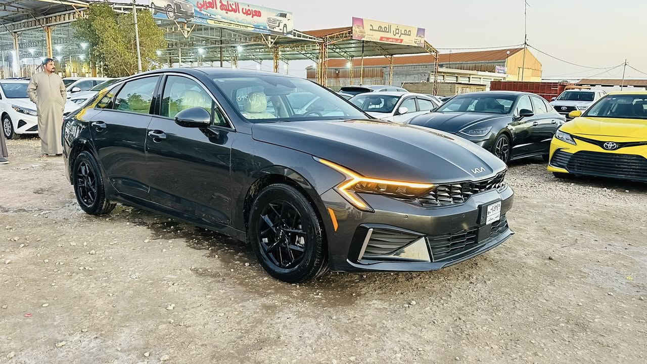 كي فايف موديل 2025
مرقم شهداء قادسيه 
حجم محرك 2500
وكاله بسم المشتري 
بدون ارباك
 ضرر تبديل باب صور الحادث مرفقه 
السعر 185$
العنوان الرميثه معرض اثير الجياشي 
*********** 📞واتساب او الاتصال. ***********
