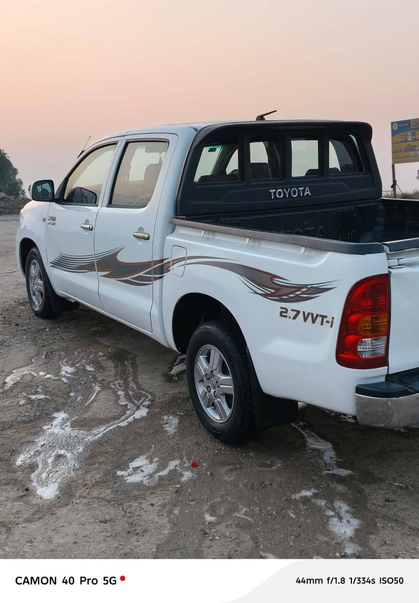 للبيع فلاونزه 2011 كويتي شاصي 19 سياره مكفوله رقم واسط مشروع وطني سنويه مجدده لل 30 محرك كفاله حداده وتايرات جدد الشراي يتصل***********
