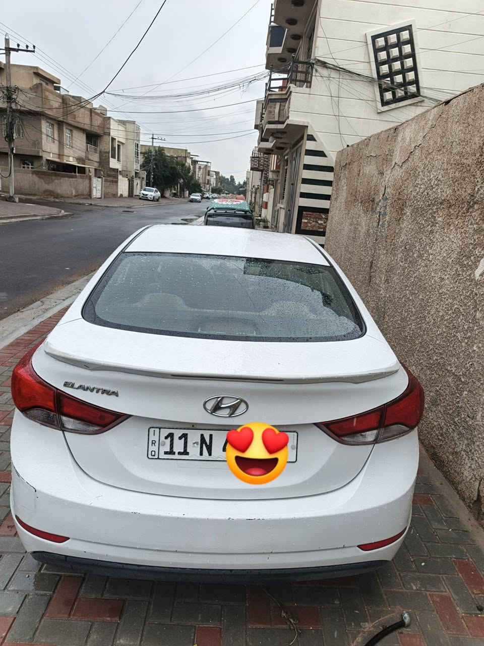 السلام عليكم
النترا موديل 2016  خليجي 
مواصفات فول تجي عدا البصمة 
مكينة 1800 المرغوب الستندر 
السيارة بيها جاملغ خلفي صفحة السكن والبنيد راجع حار ويرادلة صبغ وبارد بالديل مال الجاملغ الامامي السيارة حلوة وخير من الله من كير ومكينة وتبريد وكهربائيات 
السيارة عدنا من 2017  لحد الان على ادينا 
سنوية ورقم وهزة كلها جدد وباسمي
السعر 118 وبيها مجال
مكاني بغداد الكاظمية
***********
