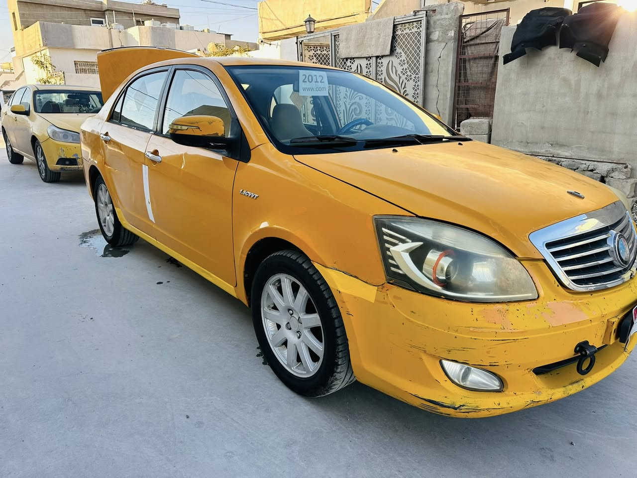 جيلي موبل 2012 رقم بغداد كير محرك بلادي كير عادي محرك لاصرف ولا بخار تبريد شغال تدفئه شغاله جامات كهربائي قفل مركزي ABS كهربائية كله شغاله صدر خلفي شرط بدون ضرر سيارة جاهزه وللاستفسار ازيد هاذه رقمي (***********) و (***********) سعرها 36 $
