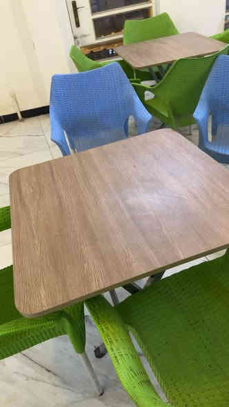 السلام عليكم
غراض للبيع مكان بغداد 
سبالت كنتوري 3 طن انفيرترا
منظومة كامرات 
منظومة اشتراك الرابعة الرياضية
بلازما حجم 55 عدد 4
كراسي عدد 70
ميز عدد 15
عارضات براد عدد ٢ 
مجمدة كبيرة عدد 1
خلاط عصائر ٢ جدد كارتونة ١ مستعمل
سنك غسل عدد 2
مستلزمات المطبخ كامل 
ميز بليارد سوبر ماستر دبل شاصي عدد 2
منظومة  انترنت كامله نوعية راوتر ديكو ٣ قطع
اعلان ضوئي
بارستا مرمر  + mdf قياسها ٦ متر وممكن تتقطع
راسلني واتساب ***********
