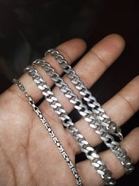 زنجيل ٤٠غ • سوار ٩غ • مجوهرات