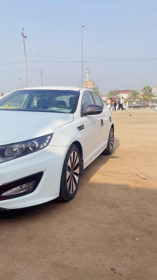 أوبتما 2014 خليجي 2400 دوش 
نص فول رقم سليمانية السياره خير من الله جاهزه من كلشي 
الفاصيل ***********
