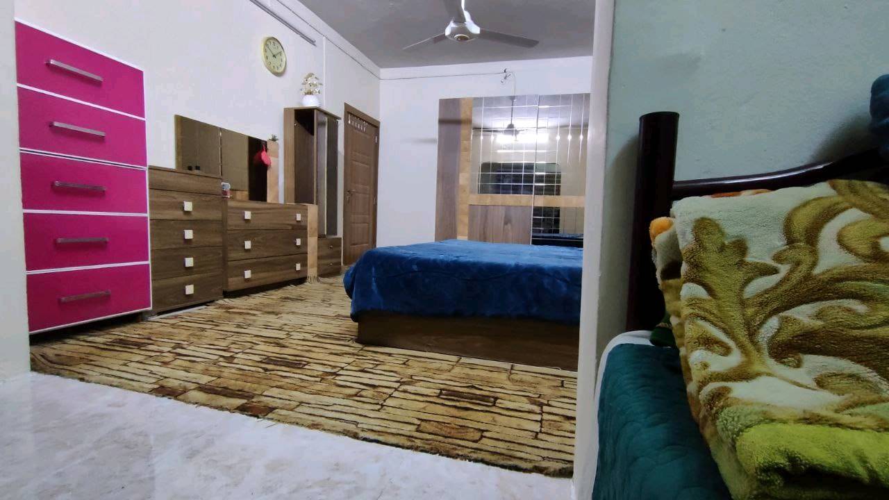 بيت للبيع الموصل حي الاعلام 
بظهر الشارع العام 
204 متر واجهه 12
5 غرف نوم ، محدث طابق ونص 
يمكن فصل الطابقين 
سند جديد