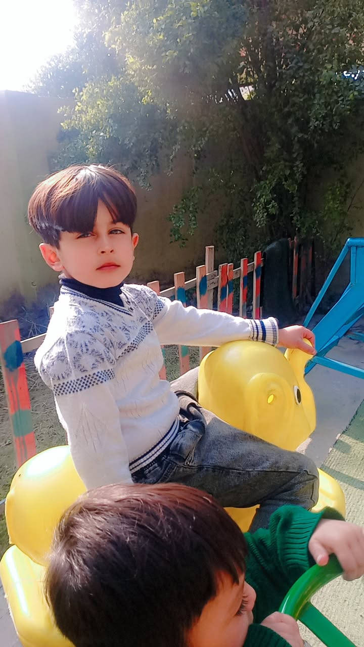 يوم الاطفال ♥️ 
بعفويه وحب ولعب فيما بينهم
روضه وحضانة ماما فاتن 🌹 
للتسجيل والاستفسار 
الاتصال على الرقم ☎️ ***********
اوعنواننا في بابل/كريطعة/قرب جسرالهنود/شارع أسواق المؤمن 
نسأل الله التوفيق
