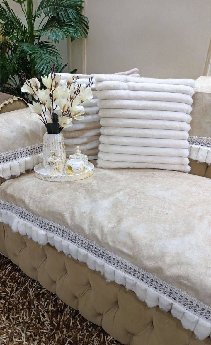 🔊🔊 وصلللل وصلل

بياضات كنب  بوهو فرو
موديلات SHEIN ❤️❤️
 اللي عنده منها كذاااب 👌🔥🔥🔥🔥🔥
🟥 الخامه جلد مقلوب مطعم بالبوهو والفرو شيك جدا وفنش و خياطه يعني يعيش معاكي سنين 😍✅
كنبه ومعاها 3 مناديل


**إذا كنت صاحب هذا الإعلان وتريد حذفه لأي سبب، رجاءا أرسل رسالة إلى الدعم الفني**