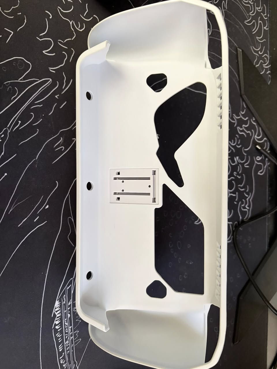 سلام عليكم شباب
عندي هذا البيسي المحمول 
ASUS ROG XBOX ALLY X
للبيع كلش نظيف مستخدم جدا قليل اخو الجديد صارله اقل من شهر مفتوح من الباكيت وكل ملحقاته باقي وجديد 
وبالاضافة كفر وحماية شاشة وجنطة مثل ماموضح بالصور

المواصفات :
الشاشة : 120Hz, LCD, Free Sync, 7.0 inch 1920x1080
المعالج : AMD RYZEN AI Z2 Extreme
الرام : 24GB LPDDR5X (8000MT/s)
مساحة تخزين : 1TB
بطارية : 80WHrs
يستحمل لعب 3-9 ساعات بدون اي مشكلة وشاحنته 65 واط كلش سريع يشحن

وبالنسبة للسعر : 1,390,000 دينار
بيها مجال للشراي راسلني خاص وتدلل
ومتوفر توصيل لكافة انحاء العراق


**إذا كنت صاحب هذا الإعلان وتريد حذفه لأي سبب، رجاءا أرسل رسالة إلى الدعم الفني**
