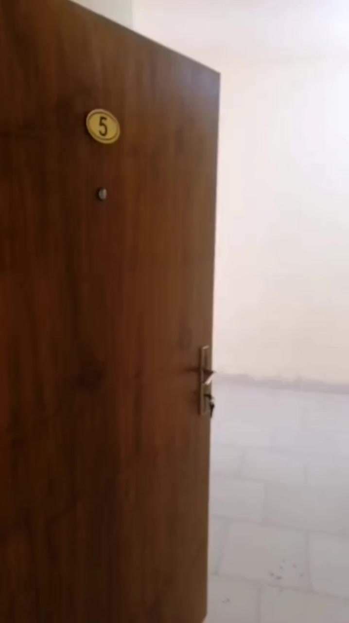 شقه للبيع مجمع أم العصافير السكني الجديد
فئةB معوقين السعر ٢٧  قسط الشهري ٣٠
اي ستفسار اتصال على الرقم ***********
