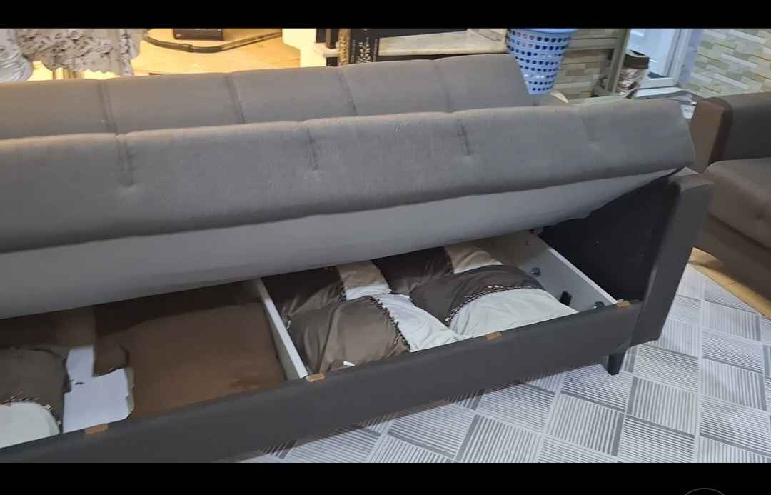 تخم تركي جديد نظافه ١٠٠% ١٠ مقاعد ضخم كلش والقطعة الطويله كبيره فوك المترتين للأتصال *********** ميسان ابو رمانه عمارة, ميسان
