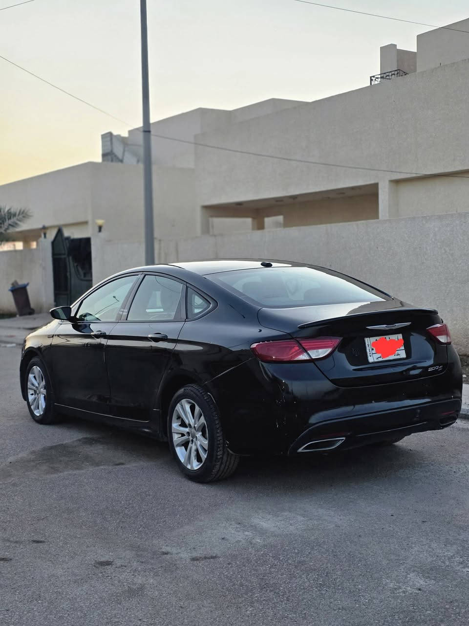 السلام عليكم
للبيع او مراوس بماليبو فقط
كرايسلر C200 موديل 2015
محرك 6 سلندر 3600 رقم بغداد
مواصفات السيارة S رياضي
شفتات ستيرن
كير ماوس 9 نمر
كشن السائق  كهربائي
منظومة عدسات زنون كلش قوية
كشنات جلد
بصمة جنطة
تحكم استيرن
شاشة
السعر 90$
حادث السيارة بأمريكا جاملغ امامي وباب وهنا جاملغ خلفي وباب
مكان السيارة كربلاء
للاستفسار
***********
‎0771 805 2243
