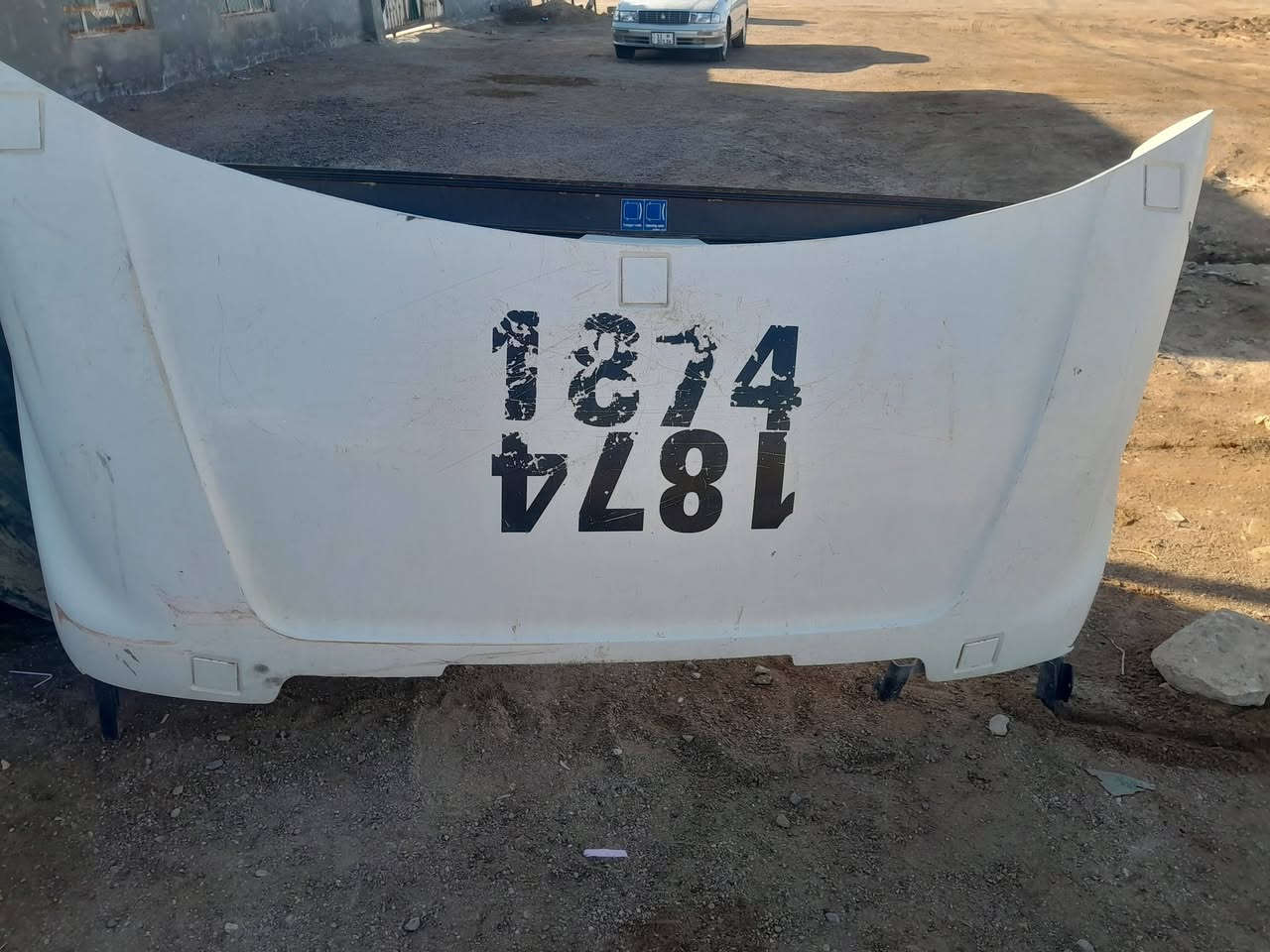 سلام عليكم  
للبيع بسعر مناسب  ***********꧂ بيه واتساب ✨
