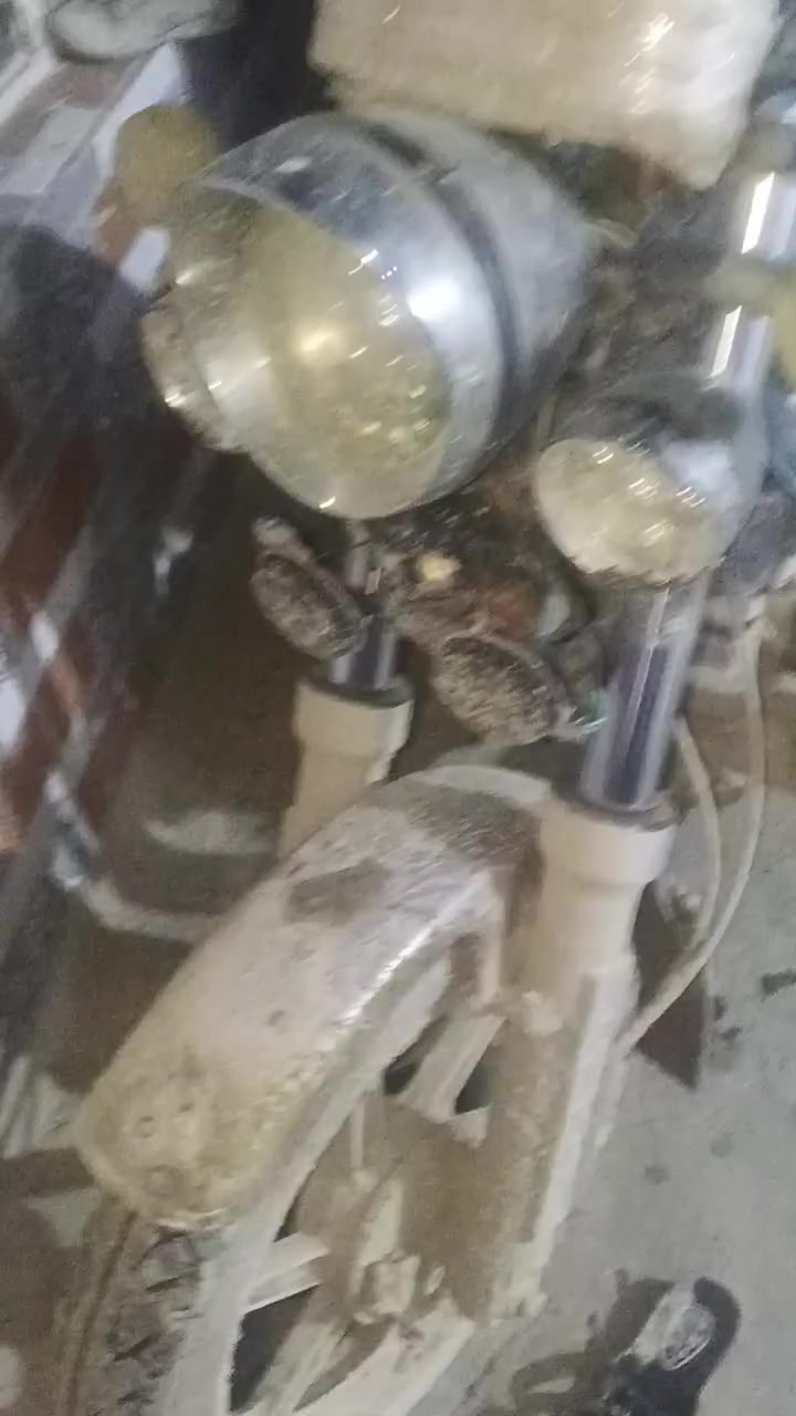 سلام عليكم صقر 24 اوراق 23 داخله كمرك سعر عل نتصال او خاص ***********
