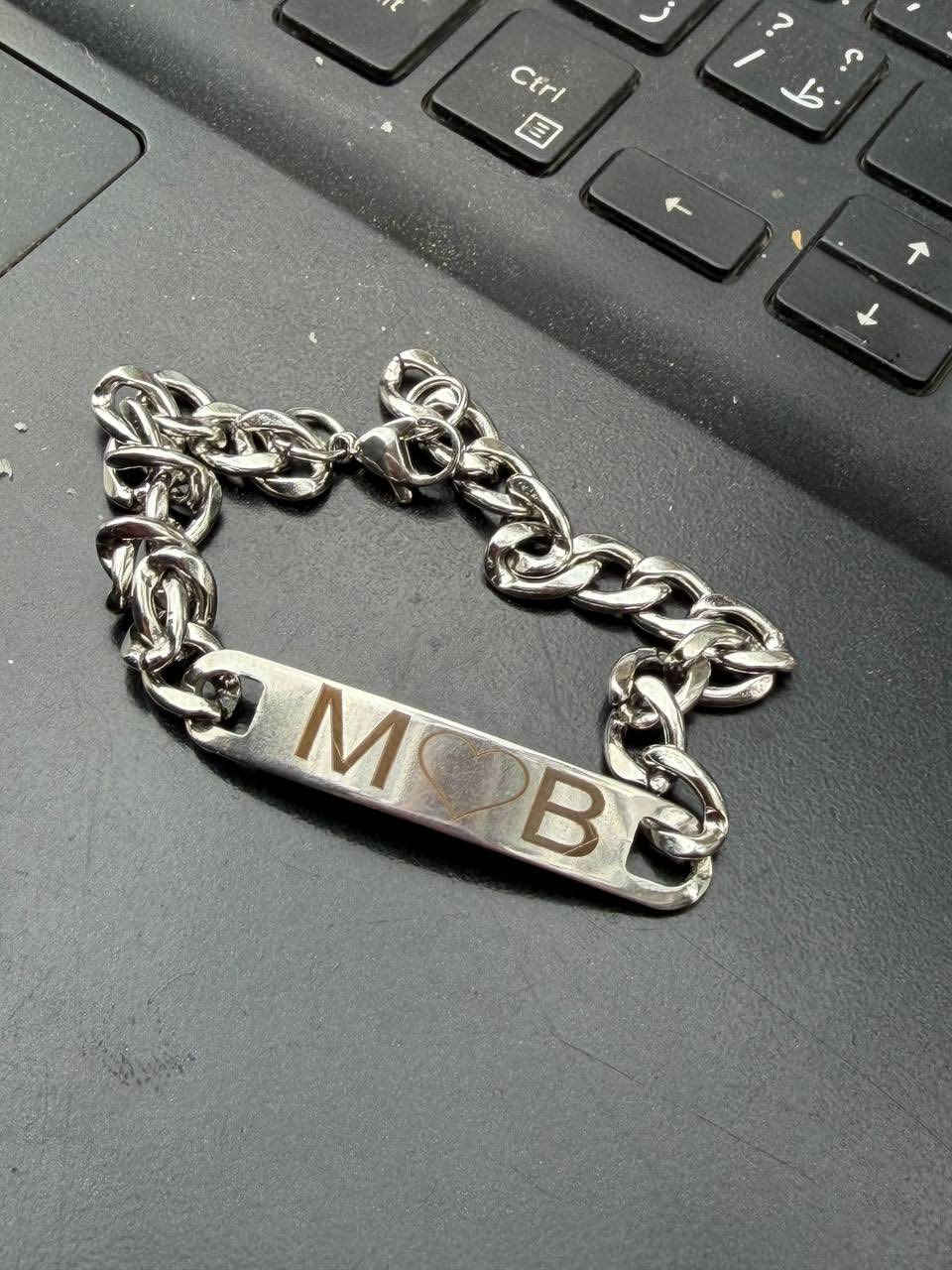 السلأم عليكم
جديدنا 🔥🔥
حفر ليزر على القلأئد والساعات والمحفظة بأشكال وأحرف وموديلات وباأسعار مناسبه كل الي عليك تدز الي تريده قبل يوم ويوصلك وتدلل
الأنبار/عنه شارع الحضره مطعم صلاح الدين ومعجنات السرمد
Mobily-Centr📱📱📱📱📱📱


**إذا كنت صاحب هذا الإعلان وتريد حذفه لأي سبب، رجاءا أرسل رسالة إلى الدعم الفني**