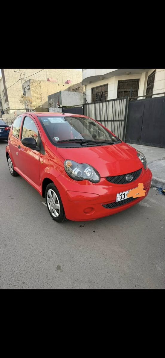 اسلام عليكم BYD موديل 2013 سياره جديده كلش او مال بيت ماشيه 110 بصمه شاشه زنون عالي سياره جاهزه كسر مكينه تبريد من كلشي بيه بارد بسيط بل جاملغ الخلفي عارضه 39 بيه مجال بسيط مكاني الدوره *********** كير عادي كير عادي
