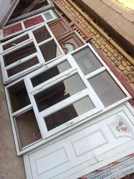 شيش والبيبان الجديده والمستخدم والشبابيك العنوان بلدروز شارع العلوه مقابيل علوه  بلدروز النموذجيه بإدارة أحمد الويسي رقم الهاتف ***********
