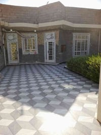 بيت أرضي • ٢٥٠م • قرب سيطرة النوار