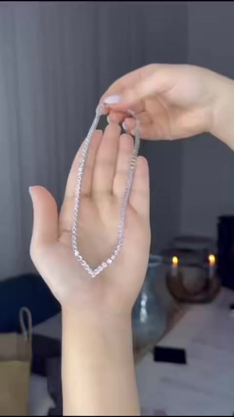 ⁨ تفاصيل فضية ناعمة تعبر عن أناقة راقية  وهادئة💙⁩
فضة ايطالي💎 توصيل لجميع محافظات العراق🫂


**إذا كنت صاحب هذا الإعلان وتريد حذفه لأي سبب، رجاءا أرسل رسالة إلى الدعم الفني**