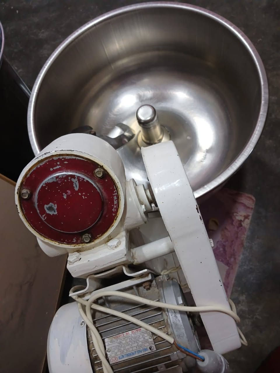 السلام عليكم ورحمة الله وبركاتة
يوجد فرن لحم بعجين +اربع مكائن لحم بعجين+3قطع ميز +مكينه كص لفات كص


**إذا كنت صاحب هذا الإعلان وتريد حذفه لأي سبب، رجاءا أرسل رسالة إلى الدعم الفني**