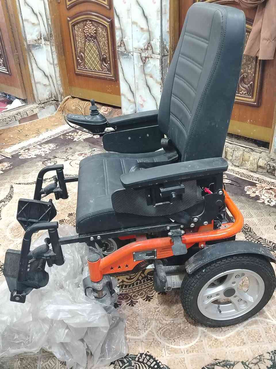 اسلام عليكم عربانه معوقين للبيع جديده مامستخدمه أبدأ مكاني حله عوفي قرب العلويه شريفه بت الإمام الحسن الشراي يتصل ***********

