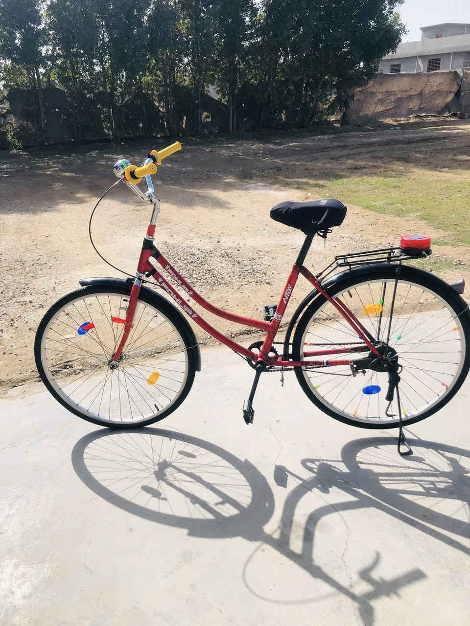 سلام عليكم بايسكل ٢٦ لبيع السعر ٧٠ بي مجال الرقم ***********
