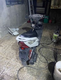 ثعلب للبيع الدراجه كامله يحتاجلهه كفرات مكاني حي الجهاد سعرها 390 بيها...