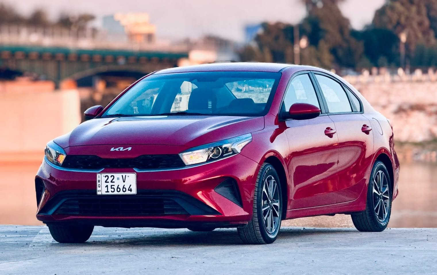 السلام عليكم
كيا فورتي 2023 كلين رقم اربيل بأسم شركة وكالة او تحويل مضمون  صور التقرير مرفقة بدون ايرباك بيهه جنطة كلير بامريكا 
مواصفات : مكينة 2000 دوش / شاشة كبيرة / كامرة دوارة / رادار تعديل مسار / اوتو بريك / رادار جانبي / مود درايف / تحكم ستيرن / كروس سرعة / ويل كب / مانع انزلاق / بلوتوث / اواكس / USB 
مكاني الكاظمية 

للتواصل والاستفسار : ***********
