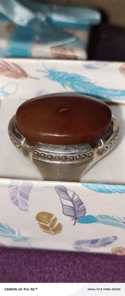 عقيق يماني شرط يماني صياغه ثقيله 37غرام ونص صياغه حماده سعر ٢٠٠قفل يوجد توصيل قياس 23


**إذا كنت صاحب هذا الإعلان وتريد حذفه لأي سبب، رجاءا أرسل رسالة إلى الدعم الفني**