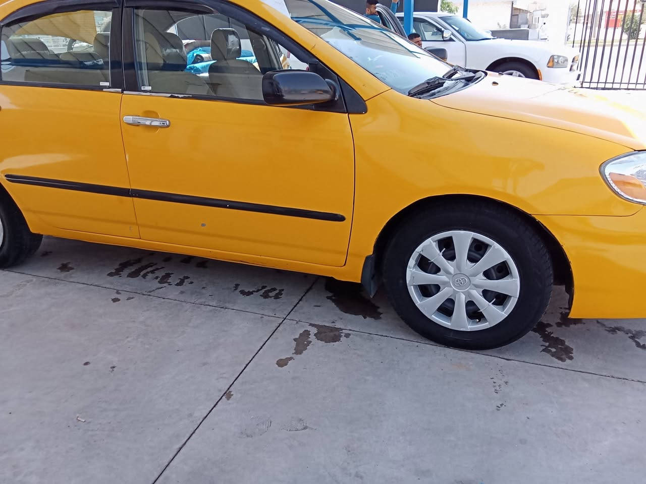 سلام عليكم كورلا نحله 2008 رقم بغداد باسمي كير محرك شرط سياره غاز بيها جامرلغ  وباب  ولغد بدون شاصي سعر 85   بي مجال ***********
