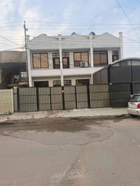 مشتمل للبيع المساحه 50 متر يحتوي الدار على 3 غرف نوم صحيات عدد 2 ومنور...