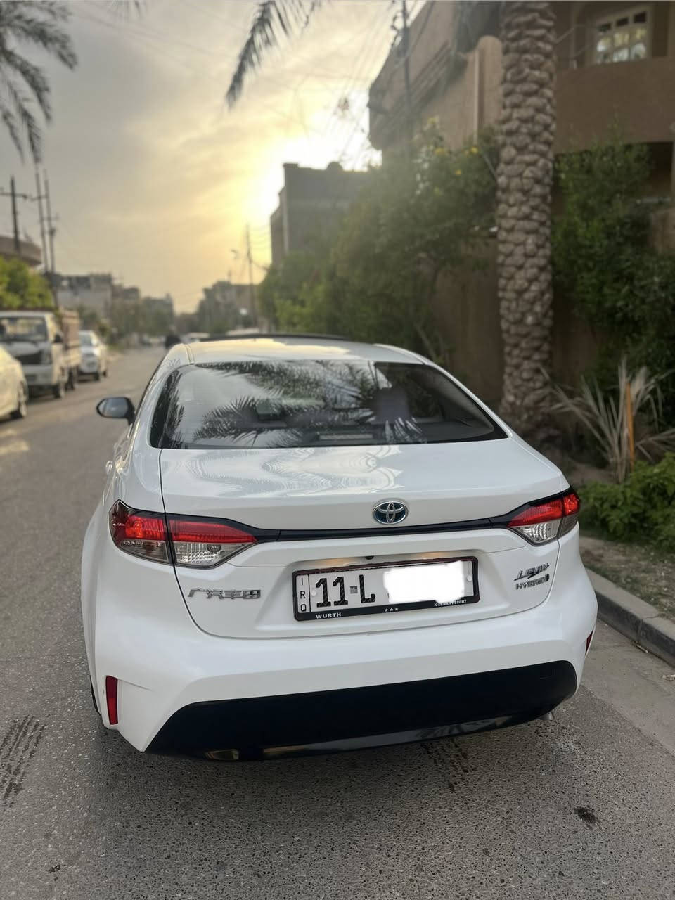 السلام عليكم
للبيع كورلا موديل 24 هايبرد فول مواصفات تجميع صيني 
رقم بغداد الجديد بأسمي
فتحة
رادارات
تحكم ستيرن + كاميرا
بصمة
اوتو هولد
قطعتين تبريد 
 وباقي مواصفاتها المعروفة

مكفولة من الصبغ وكلشي
ماشية 26 الف
بعدها جديدة بوضع الشركة

السعر 14800$ ( 148 ورقة ) وبيها مجال بسيط
للاستفسار : ***********
مكان السيارة : بغداد - حي الاطباء
