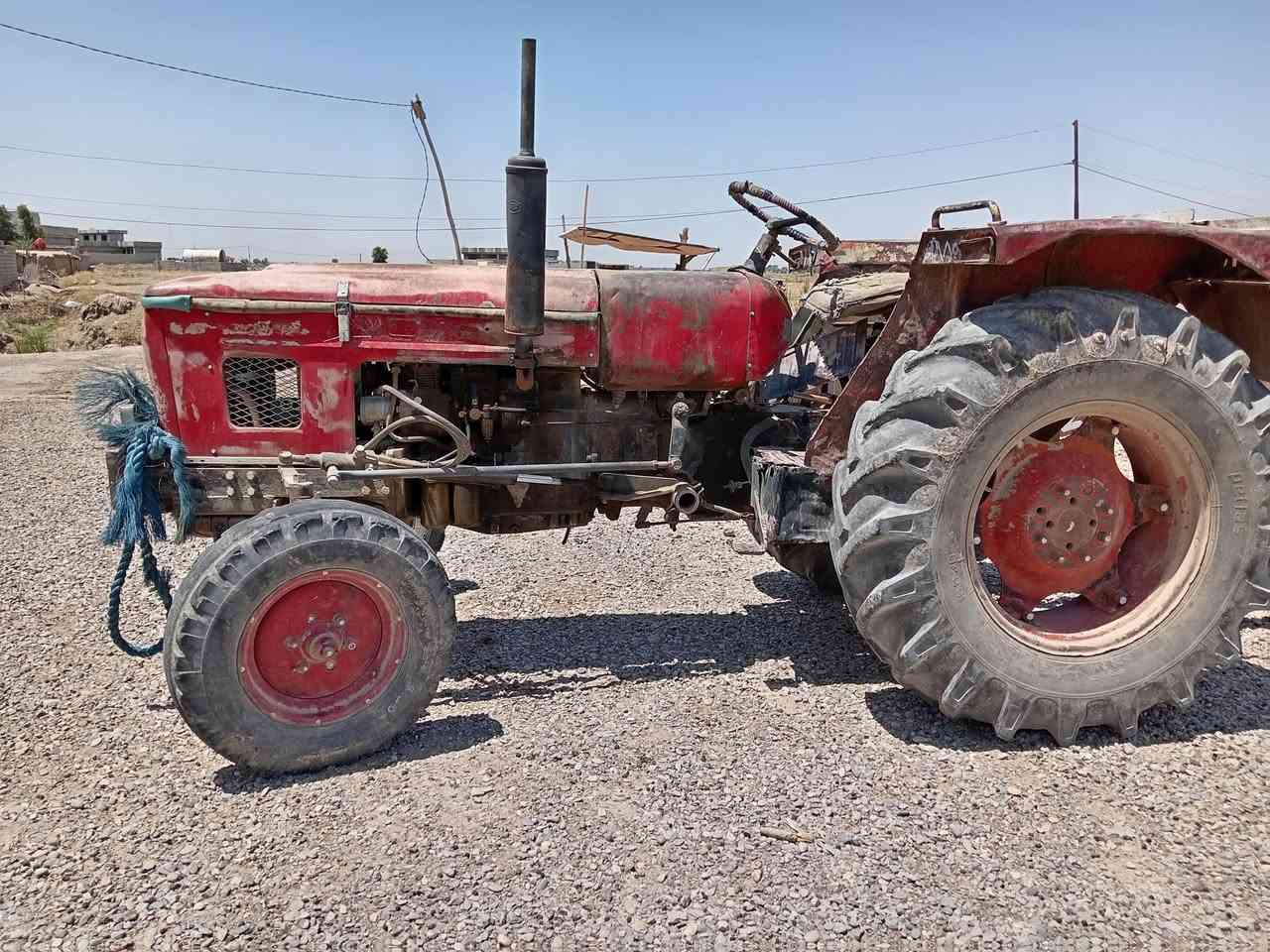 السلام عليكم مكينه عنتر اللبيع موديل 1985 مكينه جهازهه كير محرك بم اكسل هدروليك نكره سلف تايرات فوك نص عمر باور استيرن كهربائيات 
الاتصال ***********
